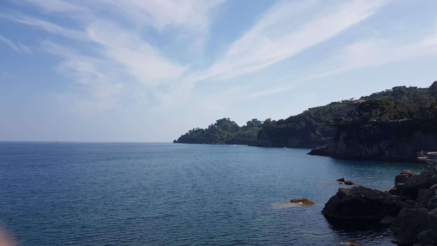 Una baia lungo la costa